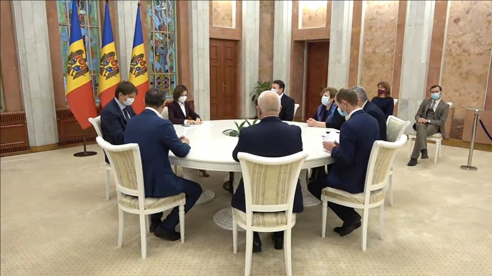 LIVE // Consultările Președintelui Republicii Moldova, Maia Sandu, cu Fracțiunea ACUM Platforma DA